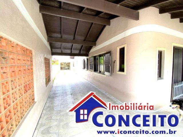 Casa / Sobrado para Venda em Imbé/RS Centro 3 Quartos