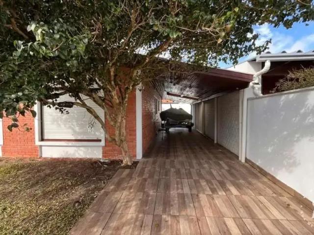 Casa / Sobrado para Venda em Imbé/RS Centro 3 Quartos