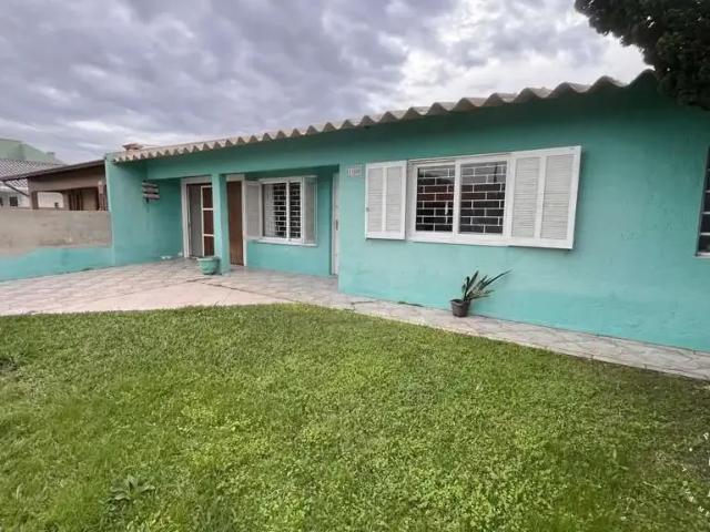 Casa / Sobrado para Venda em Imbé/RS Centro 3 Quartos