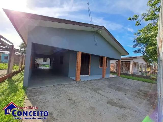 Casa / Sobrado para Venda em Imbé/RS Centro 3 Quartos