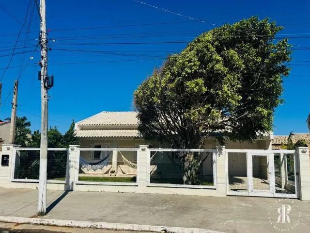Casa / Sobrado para Venda em Imbé/RS Centro 3 Quartos