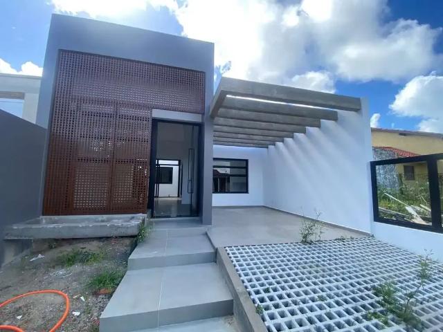 Casa / Sobrado para Venda em Imbé/RS Centro 3 Quartos