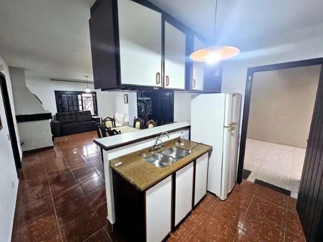 Casa / Sobrado para Venda em Imbé/RS Centro 3 Quartos