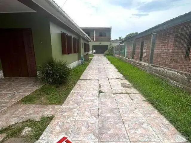 Casa / Sobrado para Venda em Imbé/RS Centro 3 Quartos