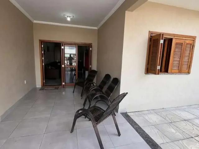 Casa / Sobrado para Venda em Imbé/RS Centro 3 Quartos