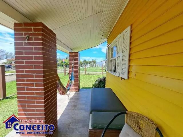 Casa / Sobrado para Venda em Imbé/RS Centro 3 Quartos