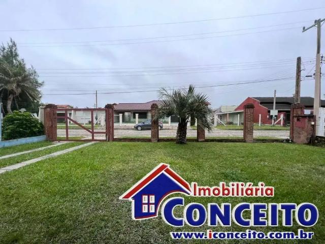 Casa / Sobrado para Venda em Imbé/RS Centro 3 Quartos