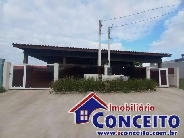 Casa / Sobrado para Venda em Imbé/RS Centro 3 Quartos