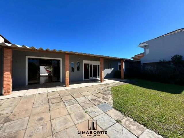 Casa / Sobrado para Venda em Imbé/RS Centro 3 Quartos