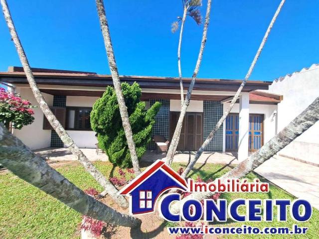 Casa / Sobrado para Venda em Imbé/RS Centro 3 Quartos