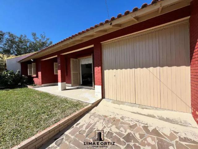 Casa / Sobrado para Venda em Imbé/RS Centro 3 Quartos