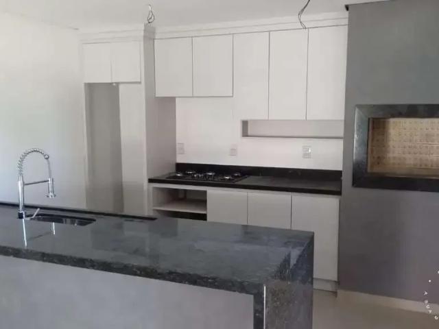 Casa / Sobrado para Venda em Imbé/RS Centro 3 Quartos