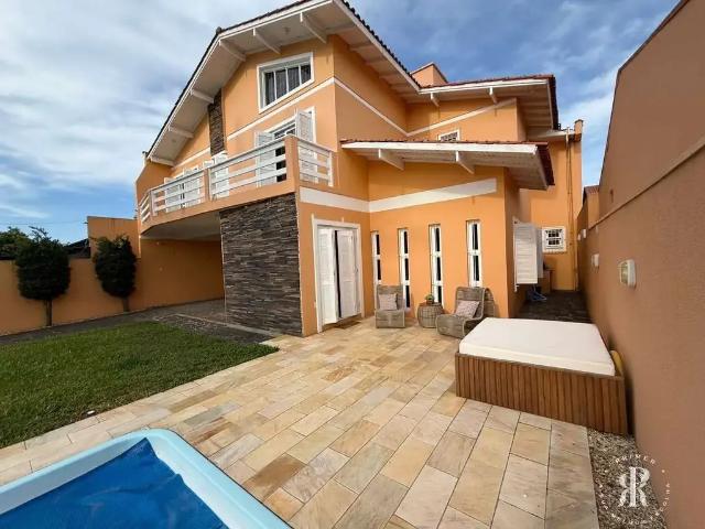 Casa / Sobrado para Venda em Imbé/RS Centro 4 Quartos