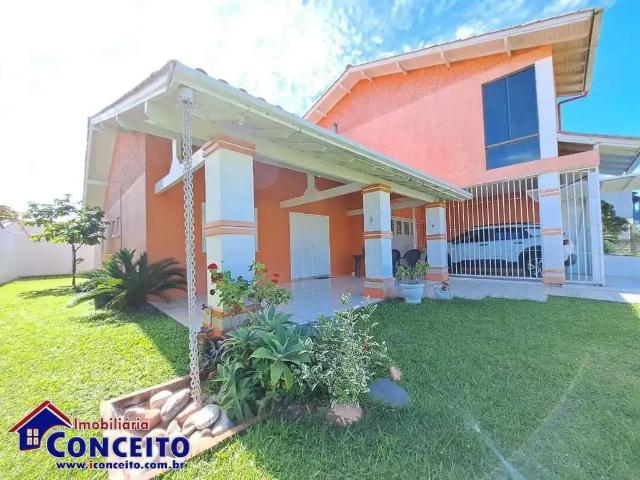 Casa / Sobrado para Venda em Imbé/RS Centro 4 Quartos