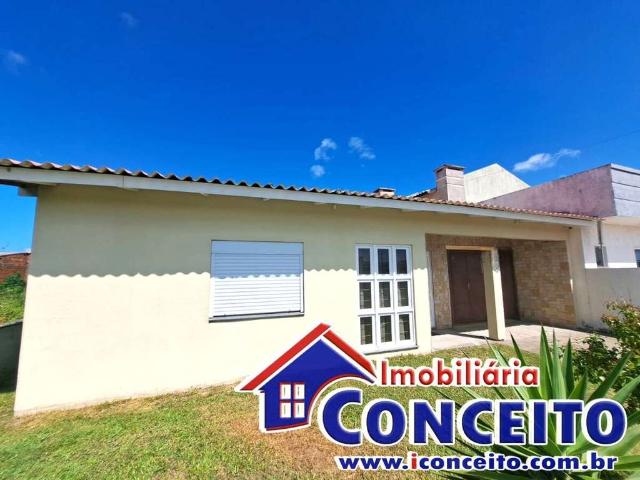 Casa / Sobrado para Venda em Imbé/RS Centro 4 Quartos
