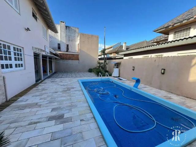 Casa / Sobrado para Venda em Imbé/RS Centro 4 Quartos
