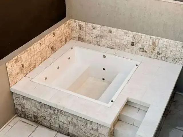 Casa / Sobrado para Venda em Imbé/RS Centro 4 Quartos
