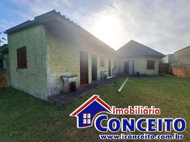 Casa / Sobrado para Venda em Imbé/RS Centro 4 Quartos