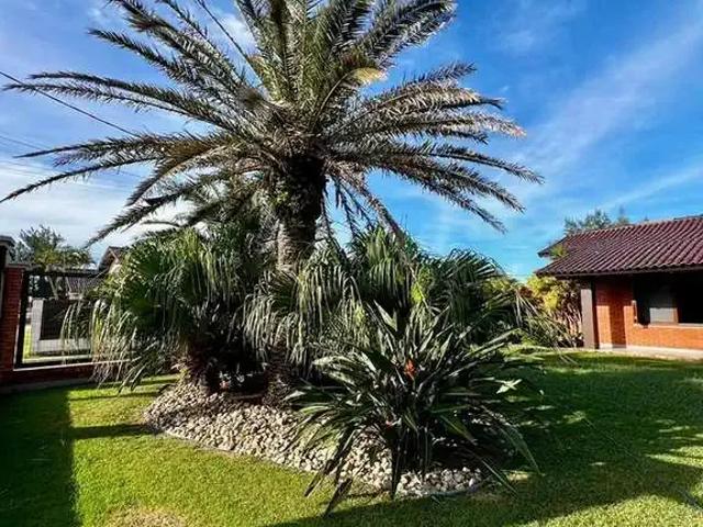 Casa / Sobrado para Venda em Imbé/RS Centro 4 Quartos