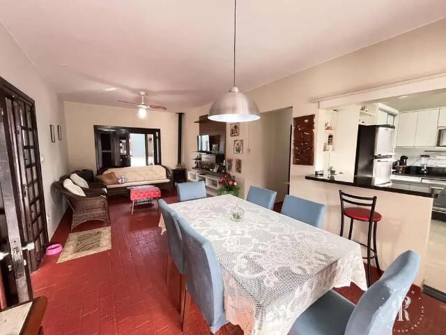 Casa / Sobrado para Venda em Imbé/RS Centro 4 Quartos