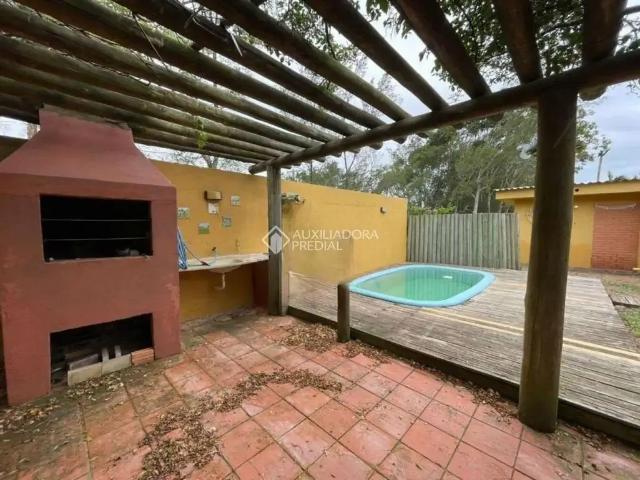 Casa / Sobrado para Venda em Imbé/RS Centro 5 Quartos