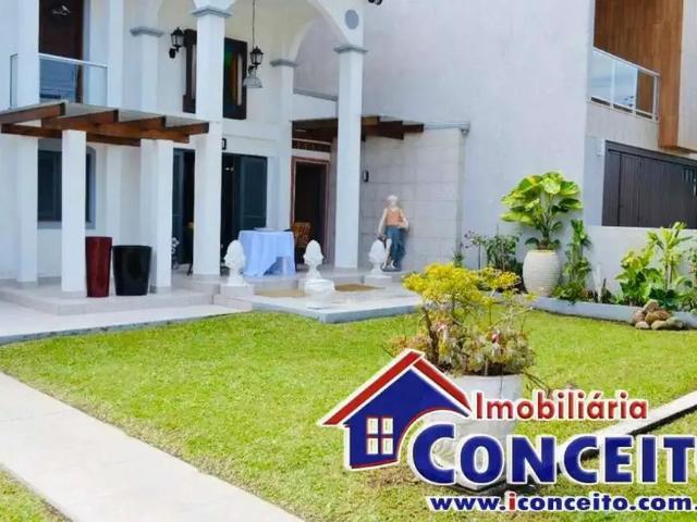 Casa / Sobrado para Venda em Imbé/RS Centro 5 Quartos