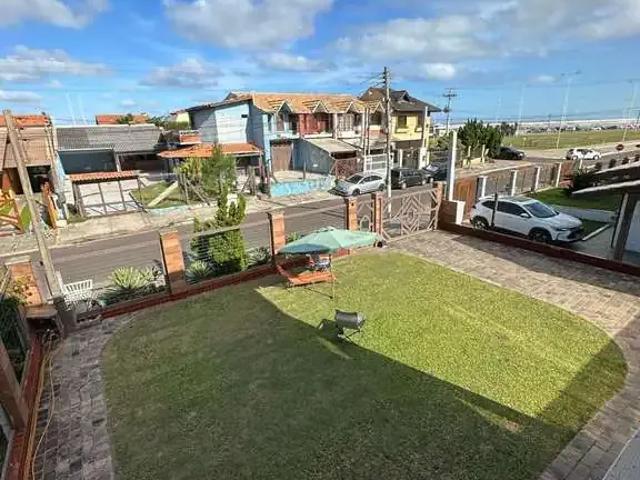 Casa / Sobrado para Venda em Imbé/RS Centro 5 Quartos