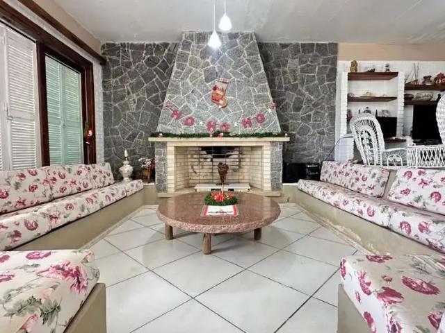 Casa / Sobrado para Venda em Imbé/RS Centro 5 Quartos