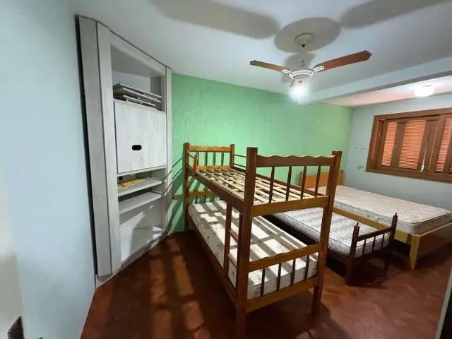Casa / Sobrado para Venda em Imbé/RS Ipiranga 4 Quartos