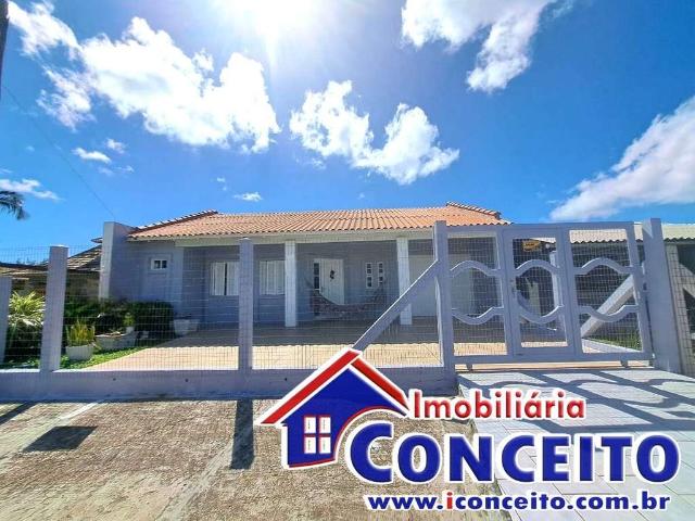 Casa / Sobrado para Venda em Imbé/RS Ipiranga 4 Quartos