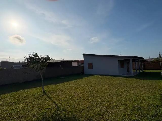 Casa / Sobrado para Venda em Imbé/RS Mariluz Distrito 2 Quartos