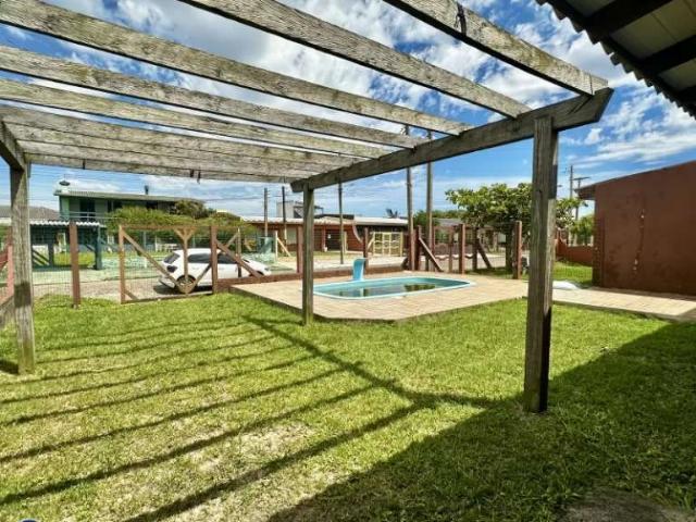 Casa / Sobrado para Venda em Imbé/RS Mariluz Distrito 2 Quartos