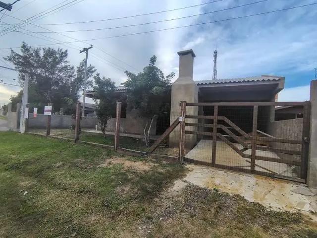 Casa / Sobrado para Venda em Imbé/RS Santa Terezinha Distrito 2 Quartos