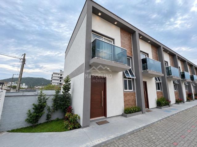 Casa / Sobrado para Venda em Imbituba/SC Centro 2 Quartos
