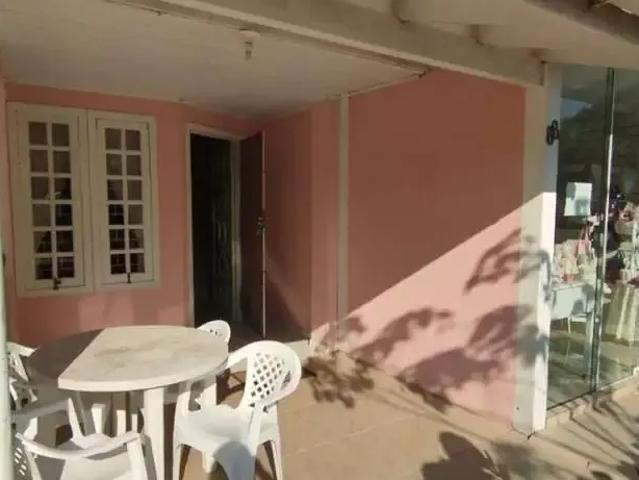 Casa / Sobrado para Venda em Imbituba/SC Ibiraquera 4 Quartos