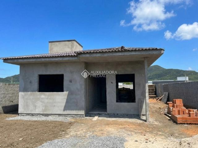 Casa / Sobrado para Venda em Imbituba/SC Povoado de Nova Brasília 2 Quartos
