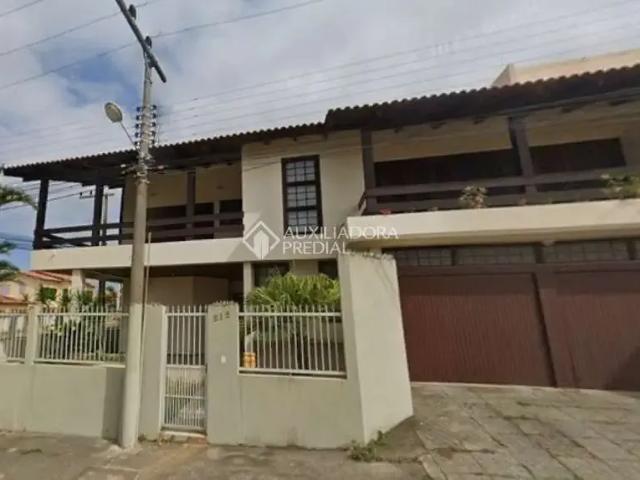 Casa / Sobrado para Venda em Imbituba/SC Village 4 Quartos