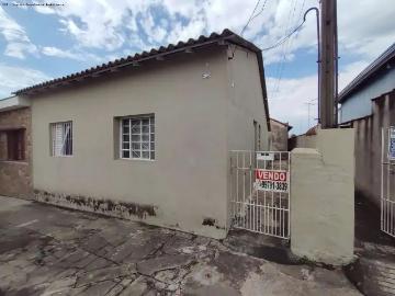 Casa / Sobrado para Venda em Indaiatuba/SP Centro 2 Quartos
