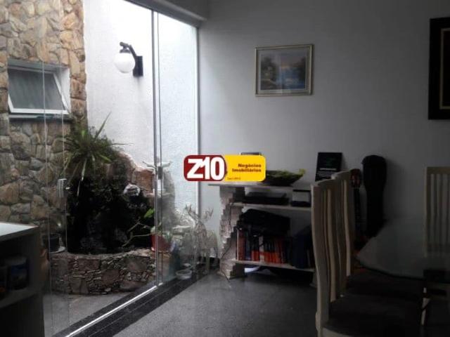 Casa / Sobrado para Venda em Indaiatuba/SP Centro 4 Quartos