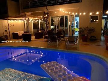 Casa / Sobrado para Venda em Indaiatuba/SP Altos da Bela Vista 4 Quartos