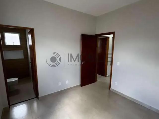 Casa / Sobrado para Venda em Indaiatuba/SP Parque Residencial Sabiás 3 Quartos