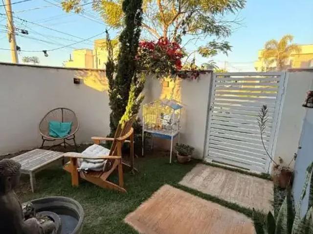 Casa / Sobrado para Venda em Indaiatuba/SP Jardim Bréscia 4 Quartos