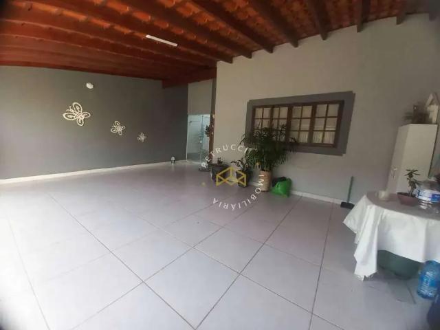 Casa / Sobrado para Venda em Indaiatuba/SP Jardim Colonial 3 Quartos