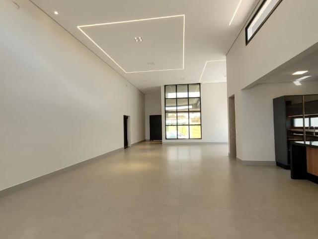 Casa / Sobrado para Venda em Indaiatuba/SP Jardim Indaiatuba Golf 4 Quartos