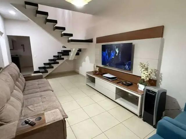 Casa / Sobrado para Venda em Indaiatuba/SP Jardim Residencial Veneza 4 Quartos