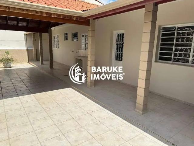 Casa / Sobrado para Venda em Indaiatuba/SP Jardim São Luiz 4 Quartos