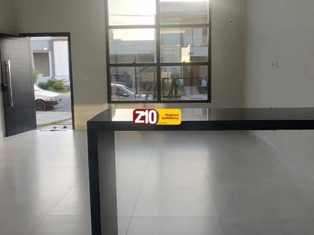 Casa / Sobrado para Venda em Indaiatuba/SP Jardins Di Roma 3 Quartos