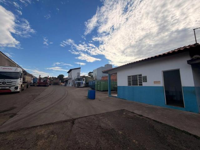 Casa / Sobrado para Venda em Indaiatuba/SP Loteamento Comercial Bortoletto