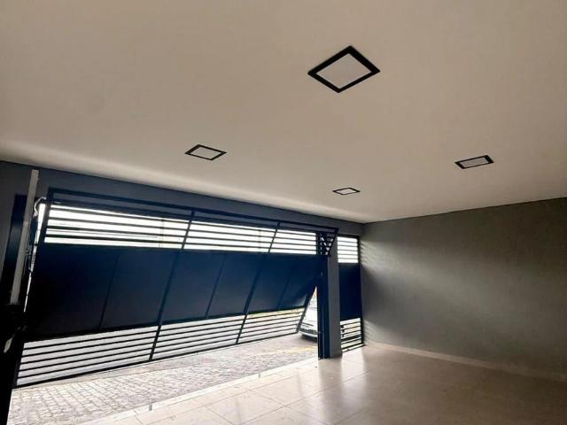 Casa / Sobrado para Venda em Indaiatuba/SP Parque Barnabé 3 Quartos