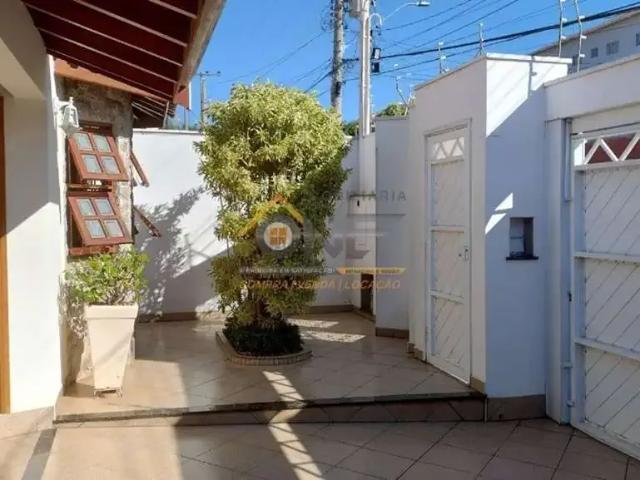 Casa / Sobrado para Venda em Indaiatuba/SP Parque São Lourenço 4 Quartos